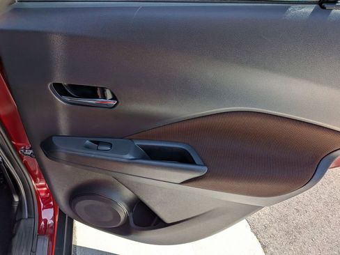 Used 2021 Nissan Kicks SR w/ Interior Electronics Package FWD image 34
