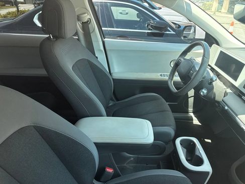 Used 2024 Hyundai Ioniq 5 SEL RWD image 12