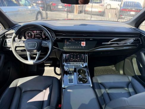 Used 2021 Audi Q7 2.0T Premium w/ Convenience Package image 38