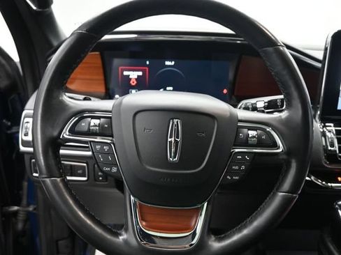 Used 2020 Lincoln Navigator Reserve w/ Luxury Package AWD/4WD image 15
