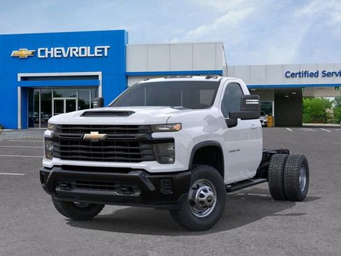 New 2026 Chevrolet Silverado 3500 W/T w/ WT Convenience Package image 6