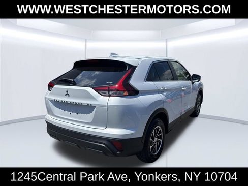 Used 2025 Mitsubishi Eclipse Cross ES AWD/4WD image 4
