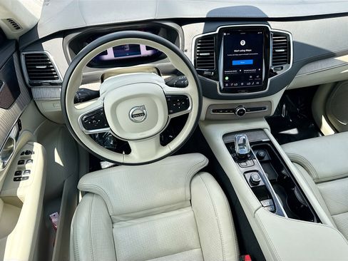 Used 2024 Volvo XC90 B6 Ultimate w/ Lounge Package AWD/4WD image 17
