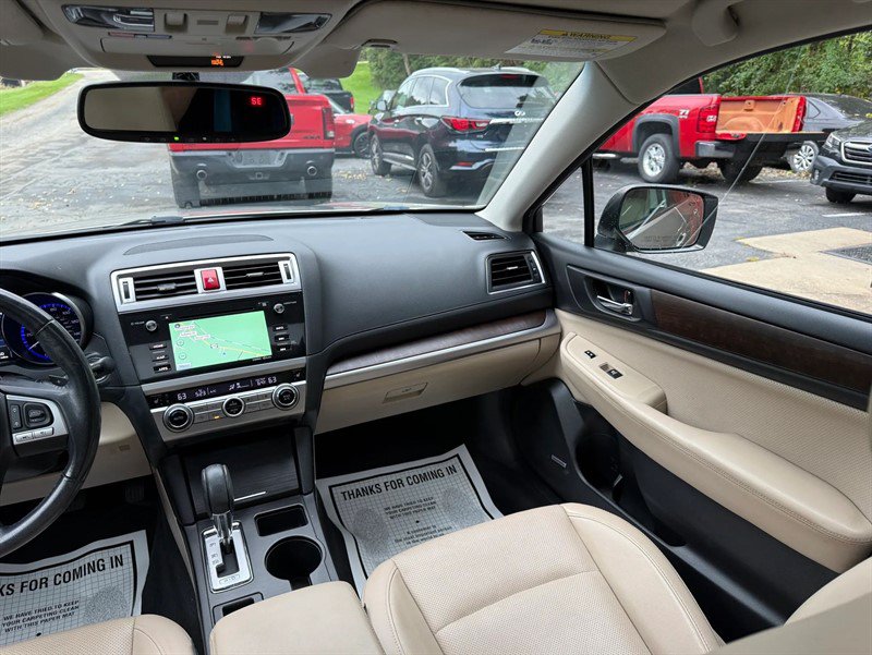 Used 2016 Subaru Outback 2.5i Limited AWD/4WD image 28