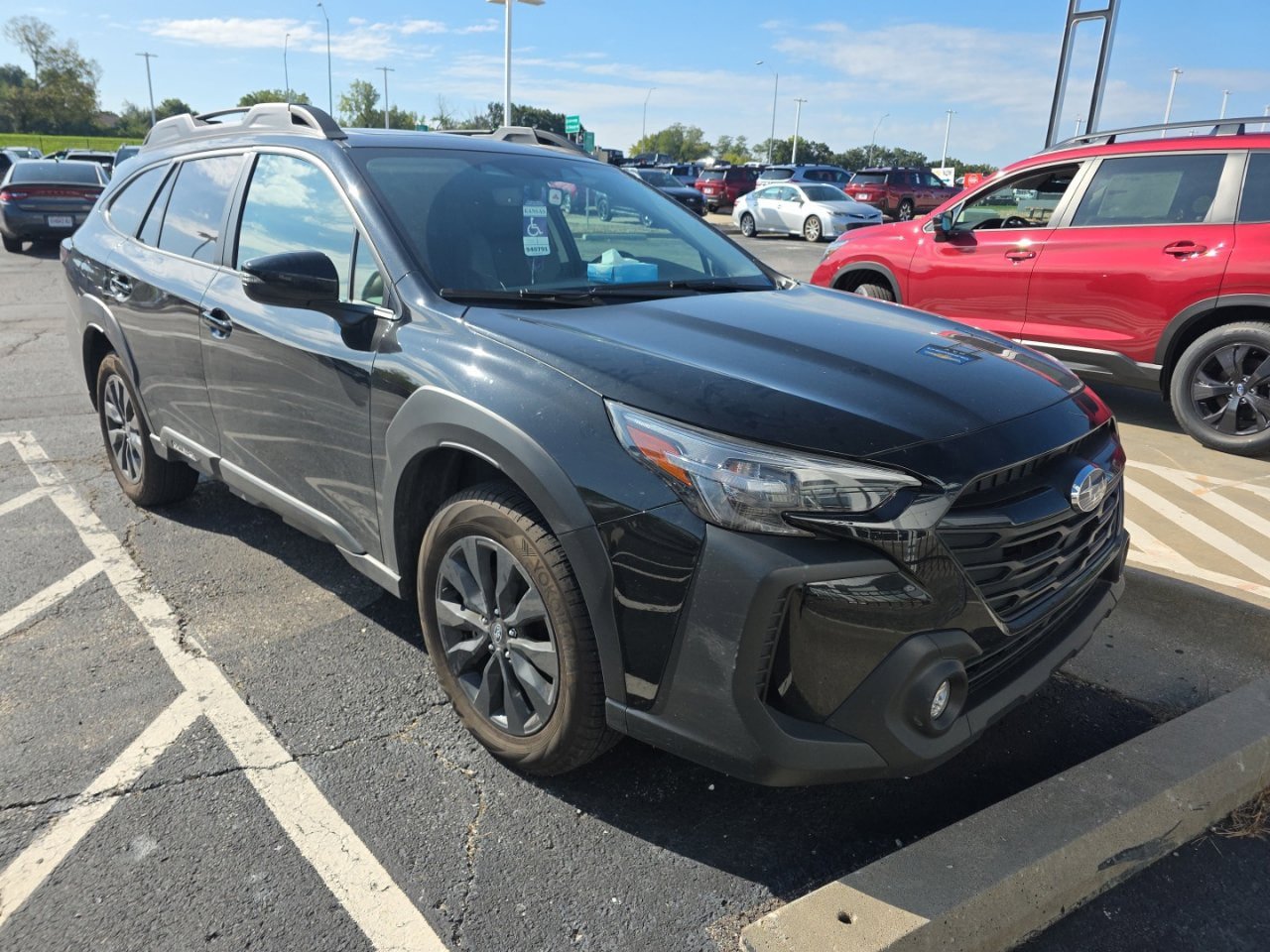 Used 2024 Subaru Outback Onyx Edition AWD/4WD image 4