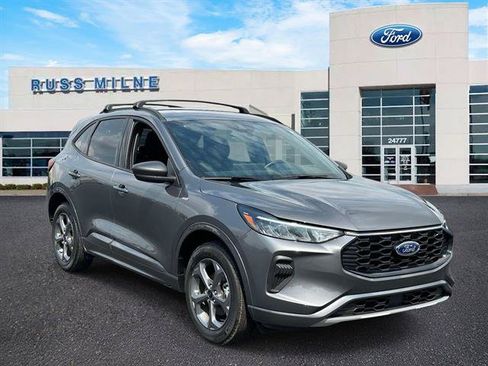 Used 2024 Ford Escape ST-Line w/ Tech Pack #1 AWD/4WD image 1