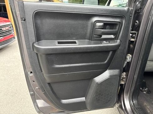 Used 2015 RAM 1500 Tradesman w/ Popular Equipment Group RWD image 16