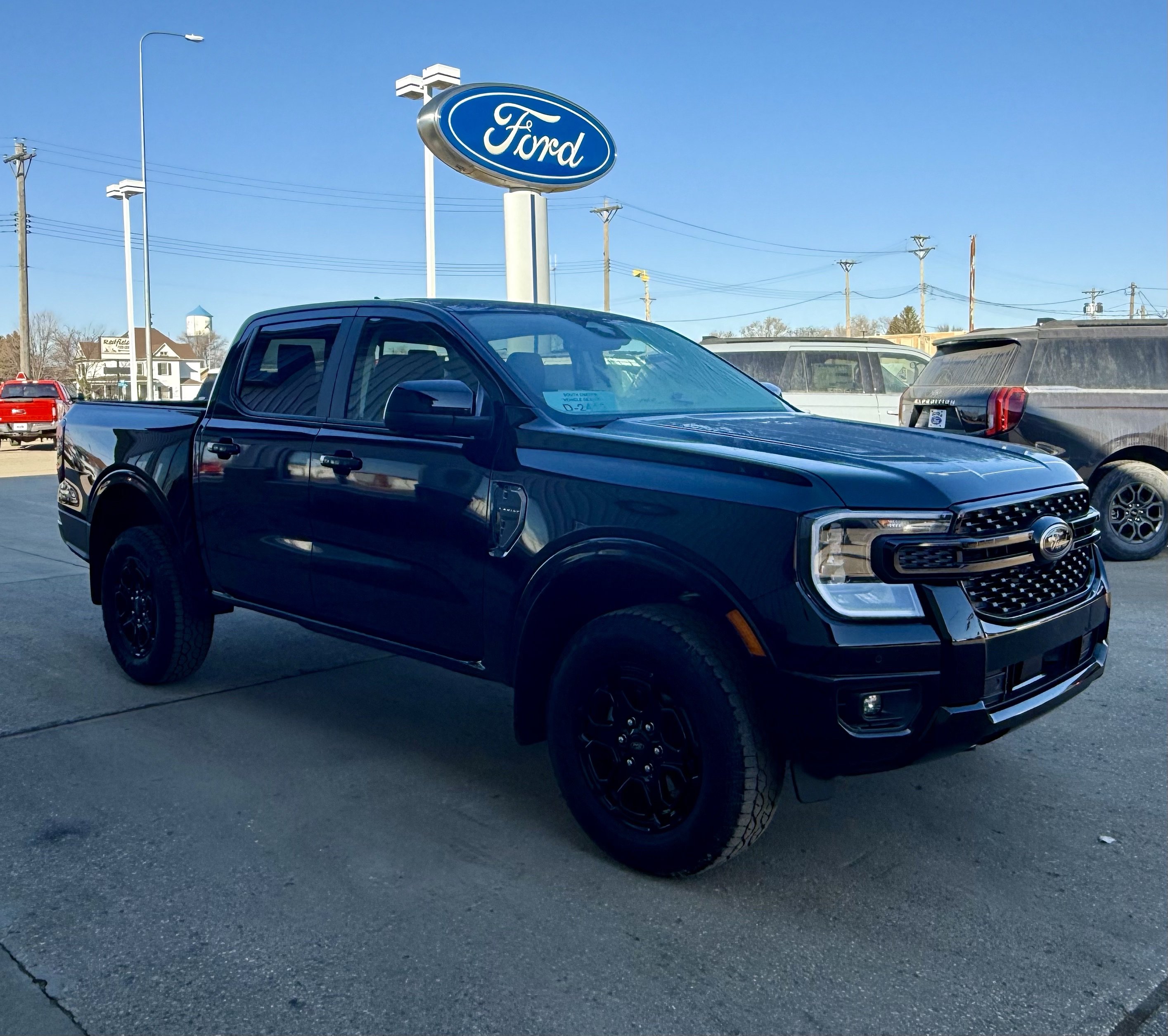 New 2026 Ford Ranger Lariat w/ FX4 Off-Road Package AWD/4WD image 4