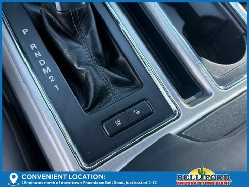 Used 2015 Ford F150 Platinum w/ Equipment Group 701A Luxury AWD/4WD image 23