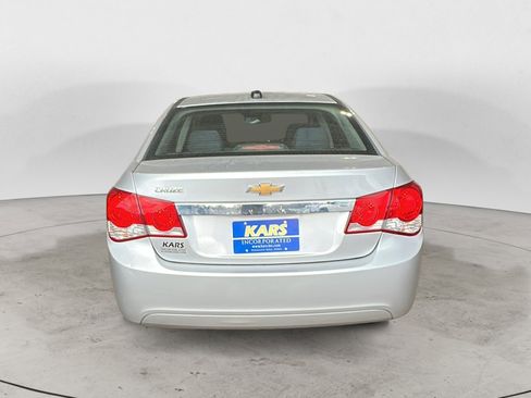 Used 2016 Chevrolet Cruze LS image 5