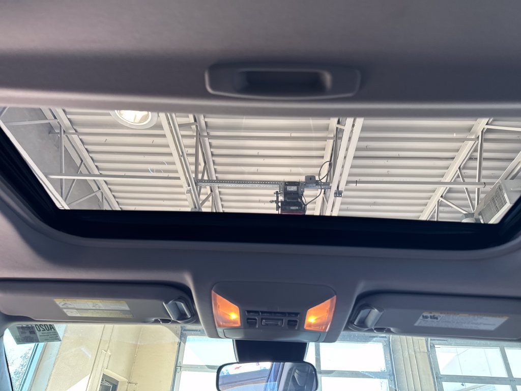 Used 2019 Toyota RAV4 XLE w/ All Weather Liner Package AWD/4WD image 27