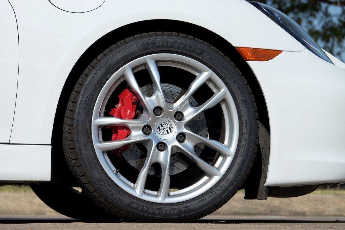 Used 2014 Porsche Boxster S RWD image 31