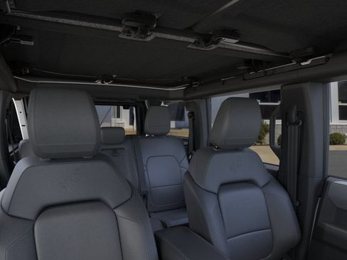 New 2025 Ford Bronco Big Bend w/ Black Diamond Package AWD/4WD image 12