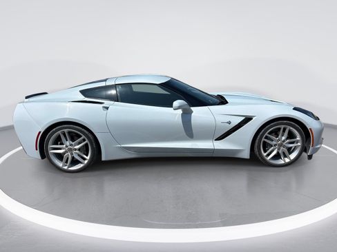 Used 2019 Chevrolet Corvette Stingray Coupe w/ 2LT Preferred Equipment Group RWD image 9