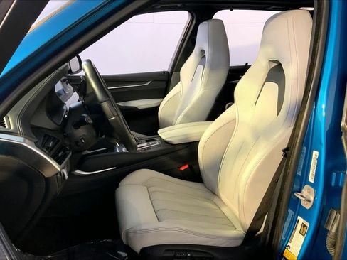Used 2018 BMW X5 M image 5