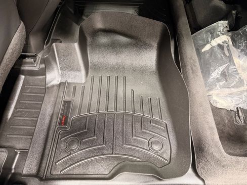 Used 2022 Chevrolet Silverado 2500 High Country w/ Z71 Off-Road Package image 27