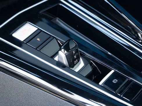 New 2026 Volkswagen GTI SE image 12