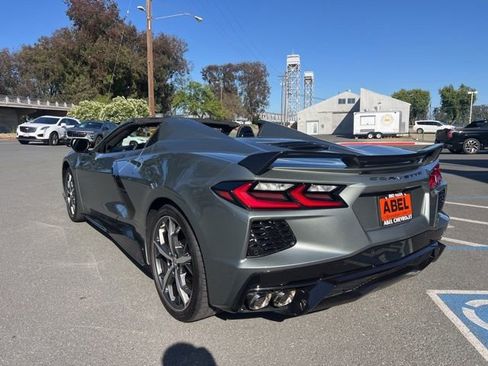 Used 2022 Chevrolet Corvette Stingray Premium Conv w/ Z51 Performance Package RWD image 27