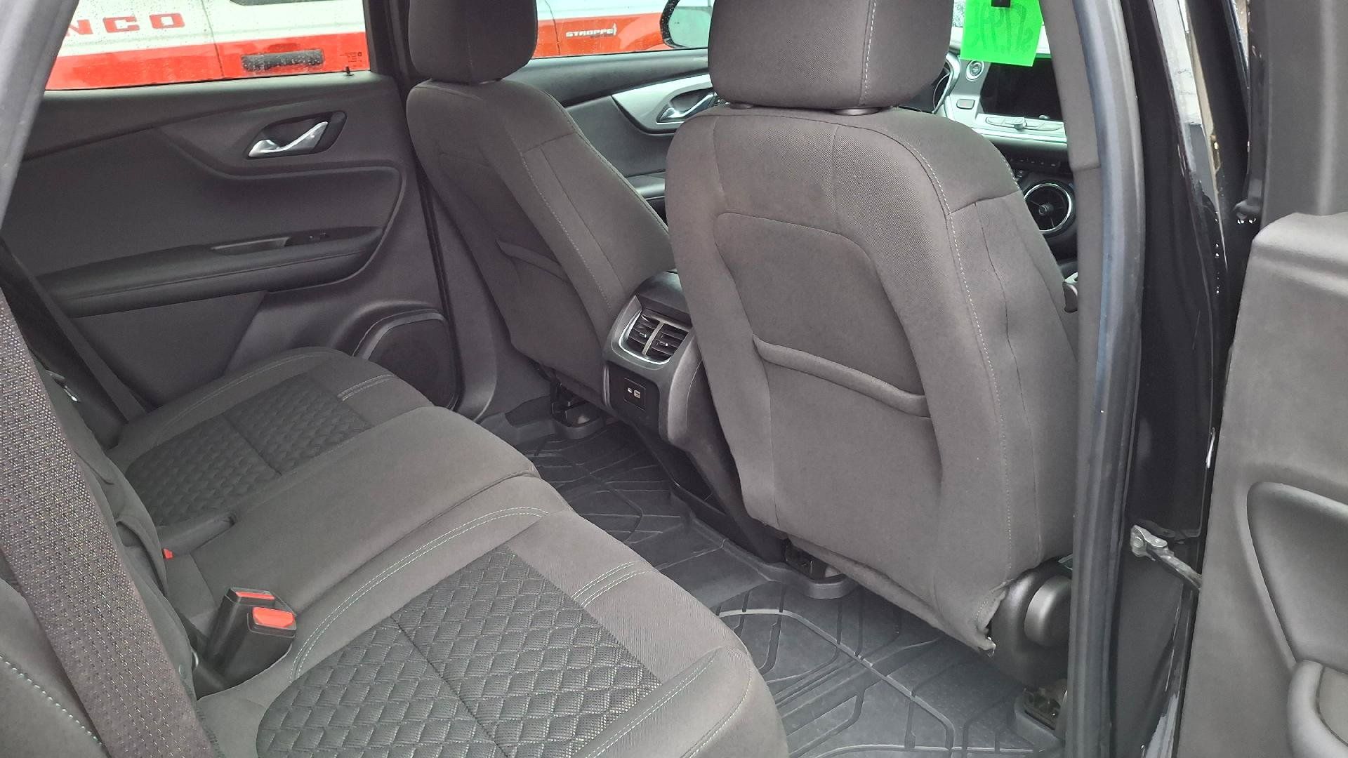 Used 2019 Chevrolet Blazer LT AWD/4WD image 10