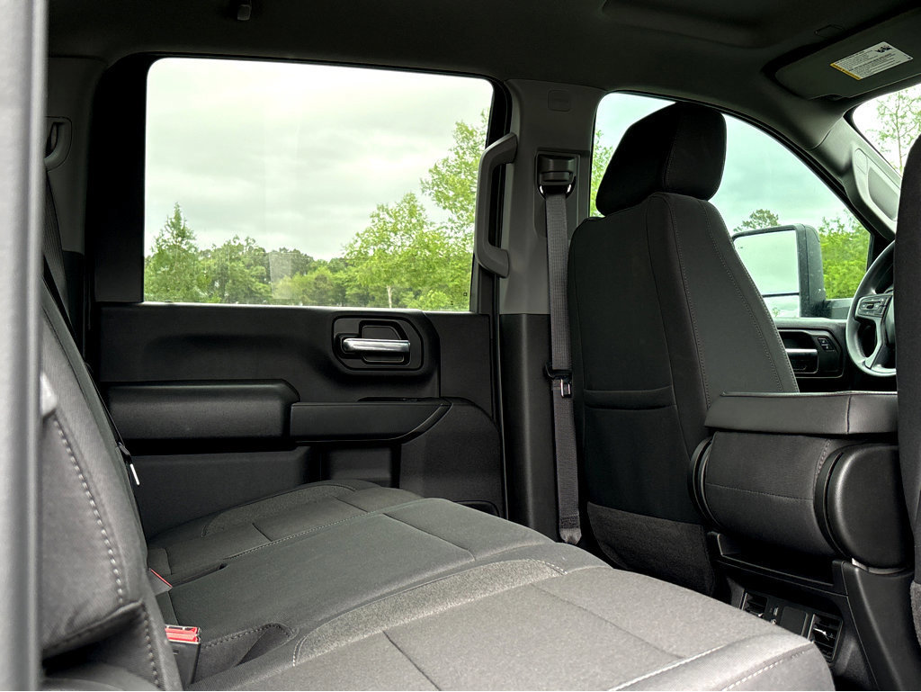 New 2026 Chevrolet Silverado 2500 Custom w/ Custom Value Package AWD/4WD image 9