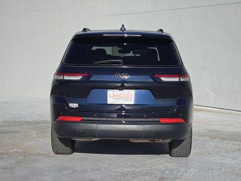 Used 2024 Jeep Grand Cherokee L Limited w/ Black Appearance Package image 7