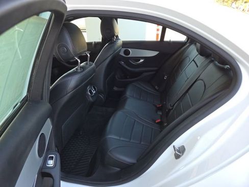 Used 2017 Mercedes-Benz C 300 4MATIC Sedan image 20