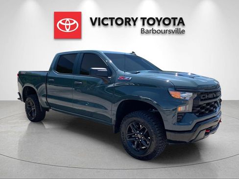 Used 2025 Chevrolet Silverado 1500 Custom Trail Boss AWD/4WD image 5