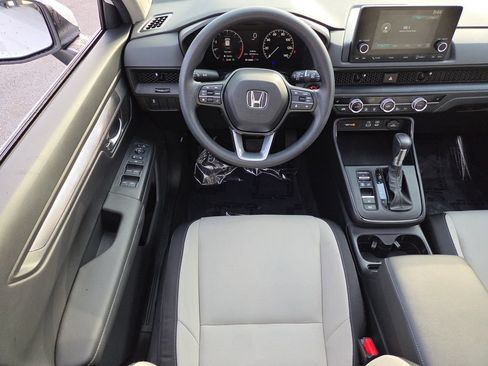 Certified 2024 Honda CR-V EX image 30