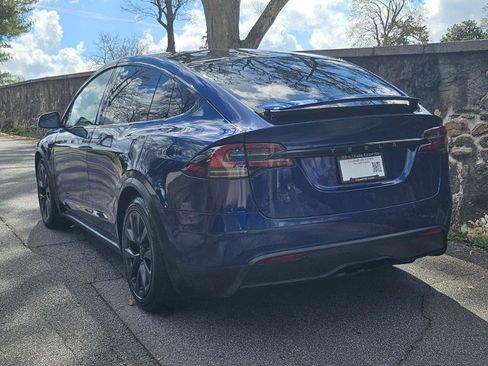 Used 2024 Tesla Model X image 13