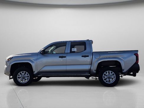 New 2026 Toyota Tacoma SR image 17