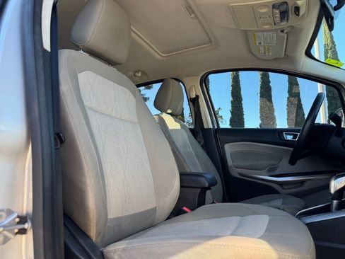 Used 2019 Ford EcoSport SE image 19