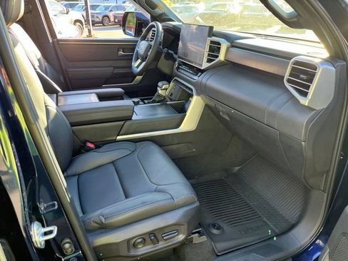 Used 2024 Toyota Tundra Platinum AWD/4WD image 24
