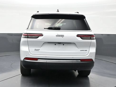 Used 2023 Jeep Grand Cherokee L Limited AWD/4WD image 4