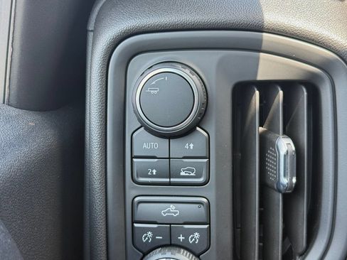 Used 2023 Chevrolet Silverado 1500 Custom AWD/4WD image 34