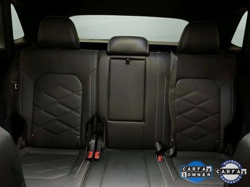 Used 2025 Volkswagen Atlas Cross Sport SE w/ Black Wheel Package image 72