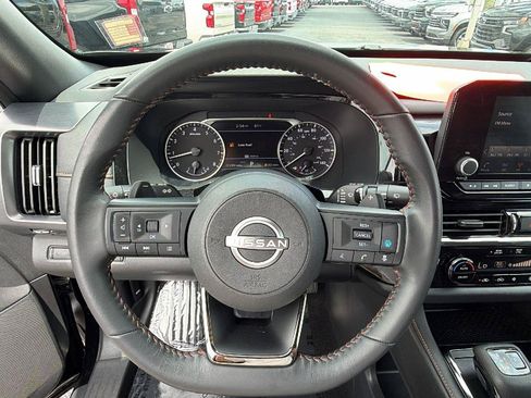 Used 2024 Nissan Pathfinder Rock Creek AWD/4WD image 24