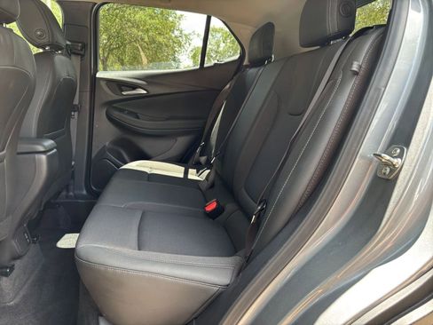 Used 2025 Buick Encore GX Preferred FWD image 24