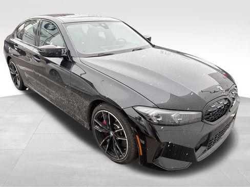 Certified 2023 BMW M340i xDrive w/ Premium Package image 5