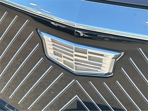 New 2026 Cadillac Vistiq Luxury image 36