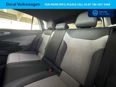 Used 2023 Volkswagen ID.4 Pro image 22