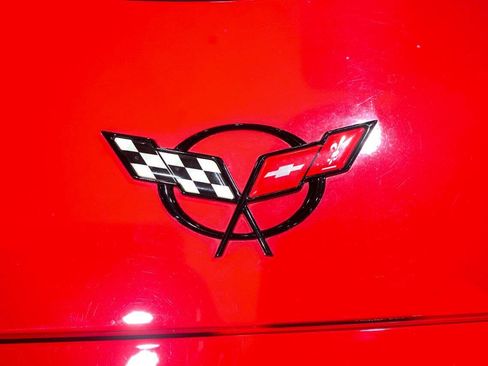 Used 2001 Chevrolet Corvette Coupe RWD image 23