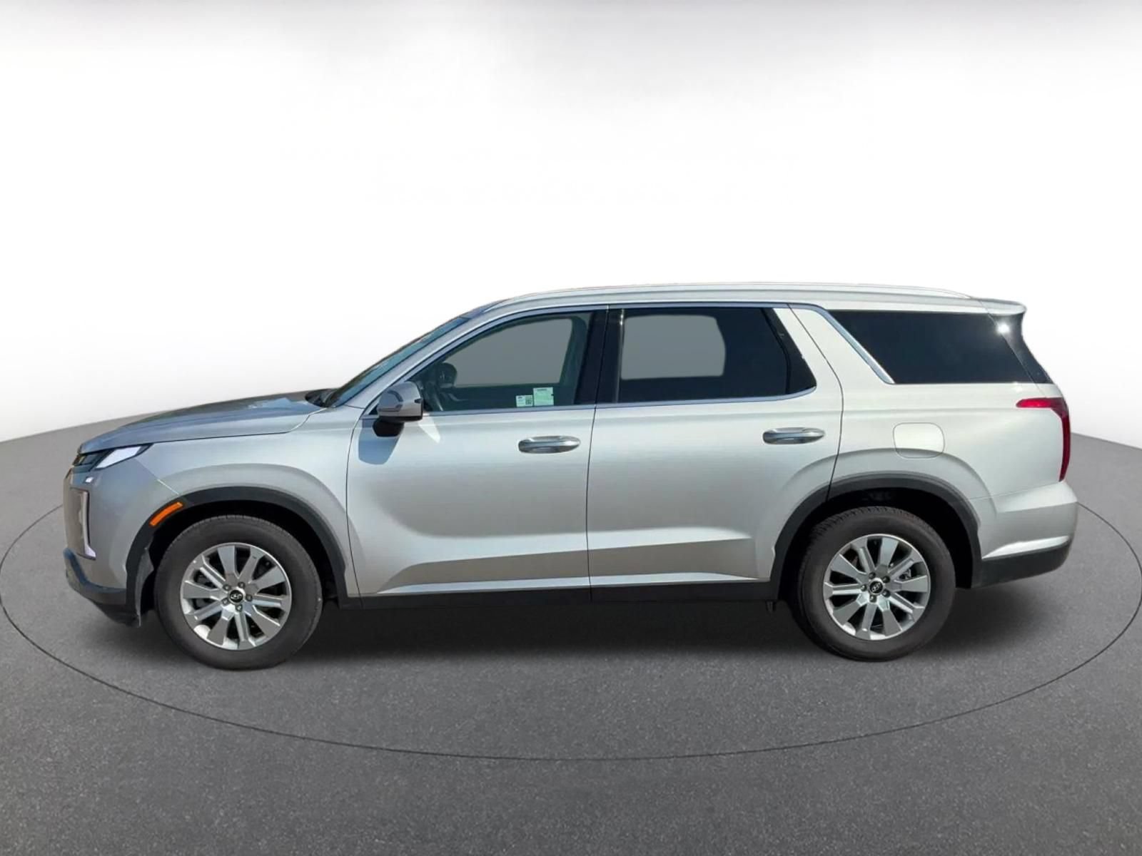Used 2025 Hyundai Palisade SEL FWD image 8