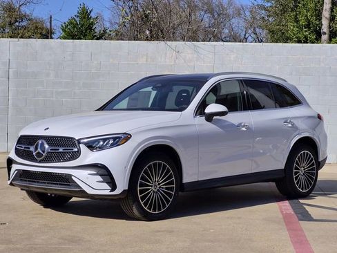 New 2026 Mercedes-Benz GLC 300 image 3