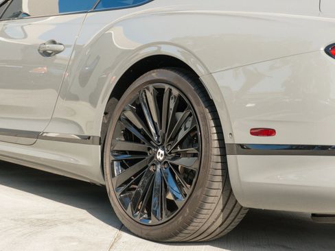 Used 2022 Bentley Continental GT Speed image 44