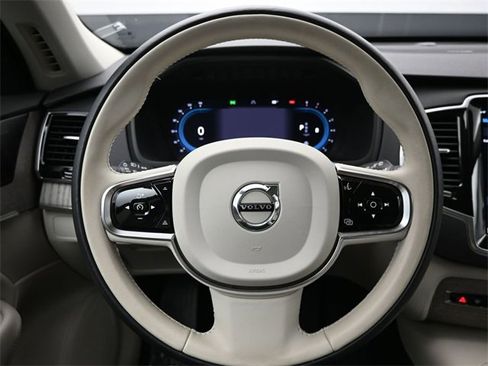 Used 2023 Volvo XC90 B6 Plus w/ Protection Package Premier image 19