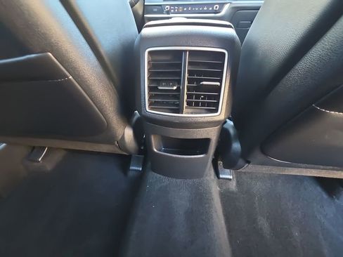 Used 2024 Kia Sportage EX FWD image 22