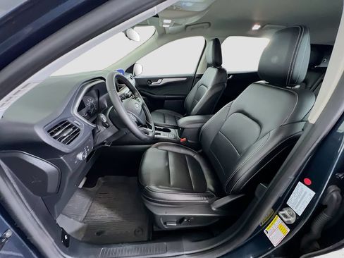 Certified 2022 Ford Escape SEL AWD/4WD image 11