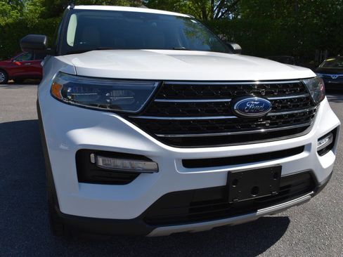 Used 2021 Ford Explorer XLT w/ Equipment Group 202A RWD image 40