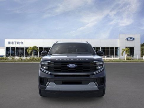 New 2026 Ford Expedition Max Platinum w/ Driver's Package image 6