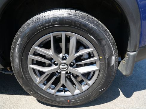 Used 2021 Nissan Rogue S AWD/4WD image 36